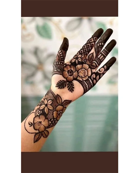 Unique Hook Art Blending Into Front Hand Mehndi Design Unique Hook Art Blending Into Front Hand Mehndi Design